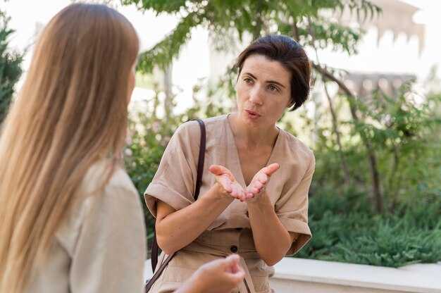 Неисчерпаемое общение в односторонних потоках информации