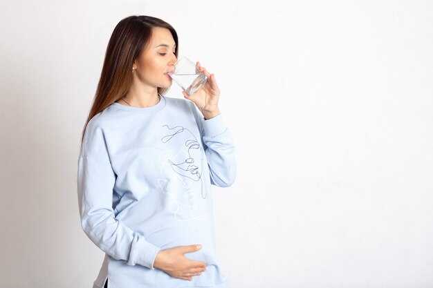 Чем отличается минеральная вода от обычной для будущих мам