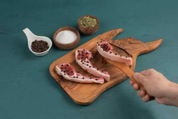 Современные шикхи и их отношение к свинине